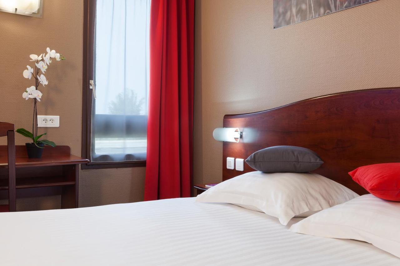 Brit Hotel Arras Esterno foto