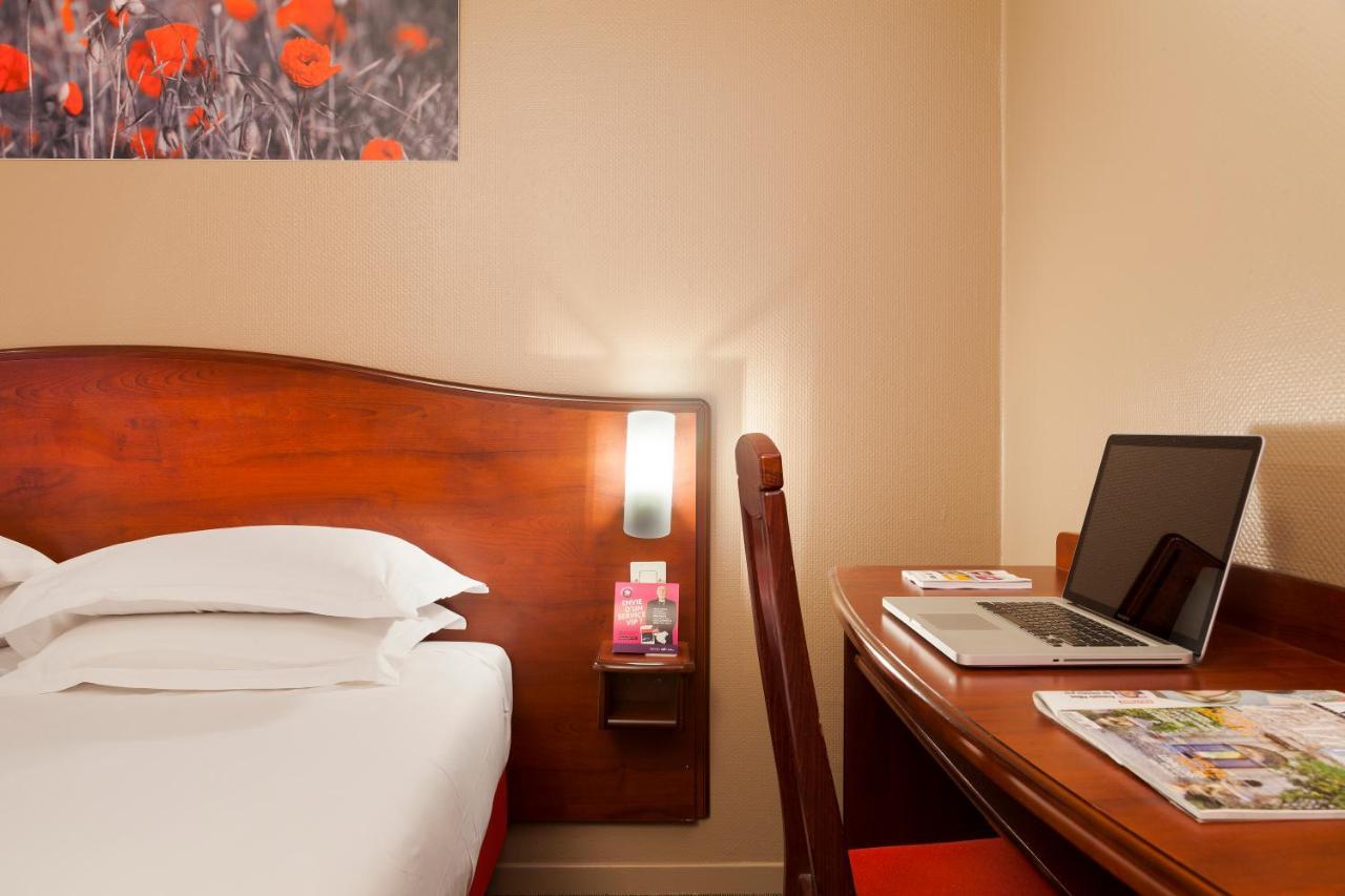 Brit Hotel Arras Esterno foto